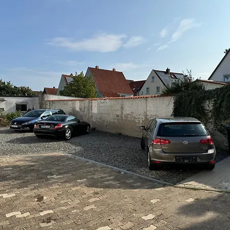 Sehr Schoen Haus 2 *